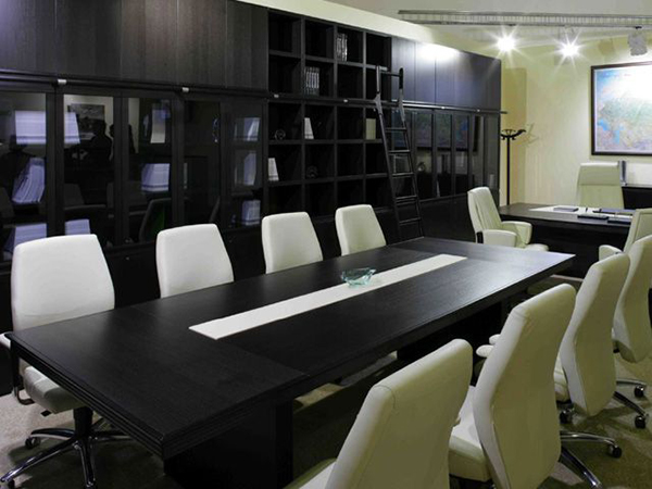 Стол для переговоров EUR 234, на сайте Галерея Офис
